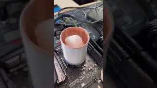 DRY ICE VS CPU #shorts #pc #pcgaming #pcbuilding #pccooling