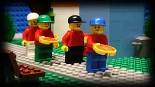 Lego Pizza Delivery 6