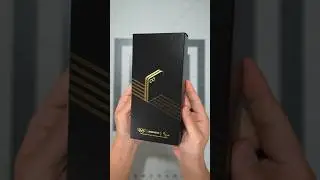 I got the Paris Olympic 2024 smartphone Unboxing - Galaxy Z Flip6