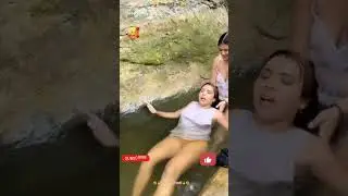 Hi garmi l girls bathing l girls bathing in river l summer bath l