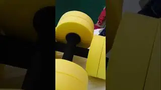 Трансформер подкинул герою Акватим тяжелые гантели! 😰💪 Супергерои в видео для детей #дети #смешно