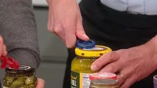 An Easy Way to Open Even the Tightest Jar Lid