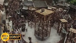 Jet Li fights his opponent at dangerous heights / Fearless (2006)