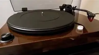 New listening turntable: Fluance RT83