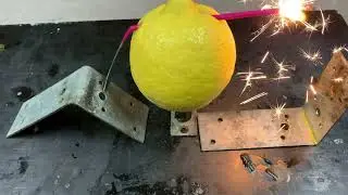 Can sparklers burn through yellow lemons