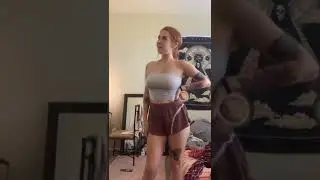 Sexy Skinny NO BRA Bounce Girl ❤️😍 #shorts