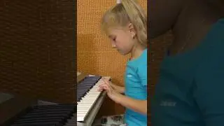 Ярослава Играет на Пианино 🎹 Новое Видео для Детей 🥰 #видеодлядетей #детивидео #детивлог