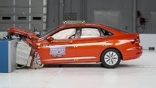 2019 Volkswagen Jetta moderate overlap IIHS crash test