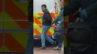 MAN GETS ARRESTED BY UNDERCOVER POLICE OFFICER 😱