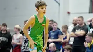 U15 I. Tutskaniuk (UKR) vs R. Hovhannisyan (LTU) 38kg. Youth boys greco-roman wrestling.