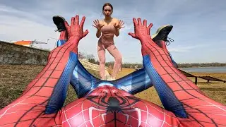 SPIDER-MAN ESCAPING CRAZY GIRL IN LOVE, FAN (Love Funny ParkourPOV)