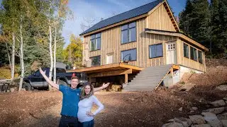 1 YEAR TIMELAPSE - COUPLE BUILDS AMAZING CABIN IN THE MOUNTAINS