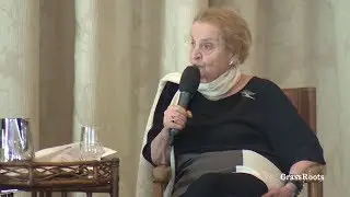 Fascism: A Warning - Madeleine Albright and Loren Jenkins