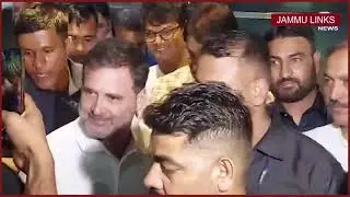 Rahul Gandhi enjoys dinner at Srinagar eatery, treats himself to ice cream at Lal Chowk