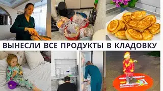 Я вот так размораживаю морозилку👌Лучшие оладьи на завтрак👍 Вынесли крупный мусор 🚮