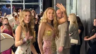 It Ends With Us NYC Premiere 🥰 Watch Blake Lively, Ryan Reynolds and More Stars Arrive 🎬