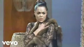 Eartha Kitt - My Heart Belongs to Daddy (Live)