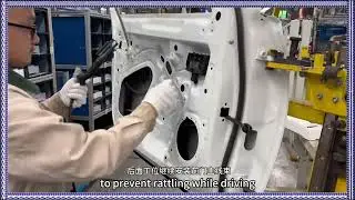 How to install a car door, this video shows you#Vehicle #car door #car #automotive 这个视频给大家介绍车门组装