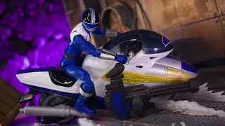 Power Rangers Lightning Collection Time Force Blue Ranger and Vector Cycle Review