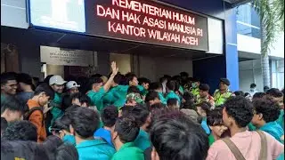 Aksi demo MAHASISWA pemindahan 