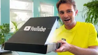 Unboxing the 100K YouTube Playbutton Award