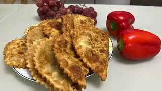 Сочные чебуреки. Подробный рецепт. Вкусная обстановка