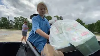 Kid starts mobile donation trailer to collect food for community | More in Common