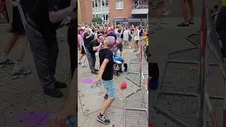 🏳️‍🌈 Like in CSD BERLIN - DANCING with Mineral Water!