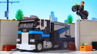 LEGO Terminator 2 Tow truck Chase Diorama MOC