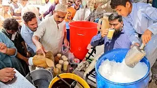 Gur Ka Sharbat | Khan Pathan Brothers Making Jaggery Juice Recipe | Summer Street Drink Gur Sarbath