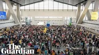 Thousands stranded at Manila airport after power outage