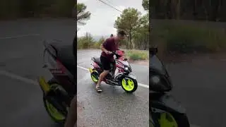 YAMAHA JOG RR quemando rueda 🔥